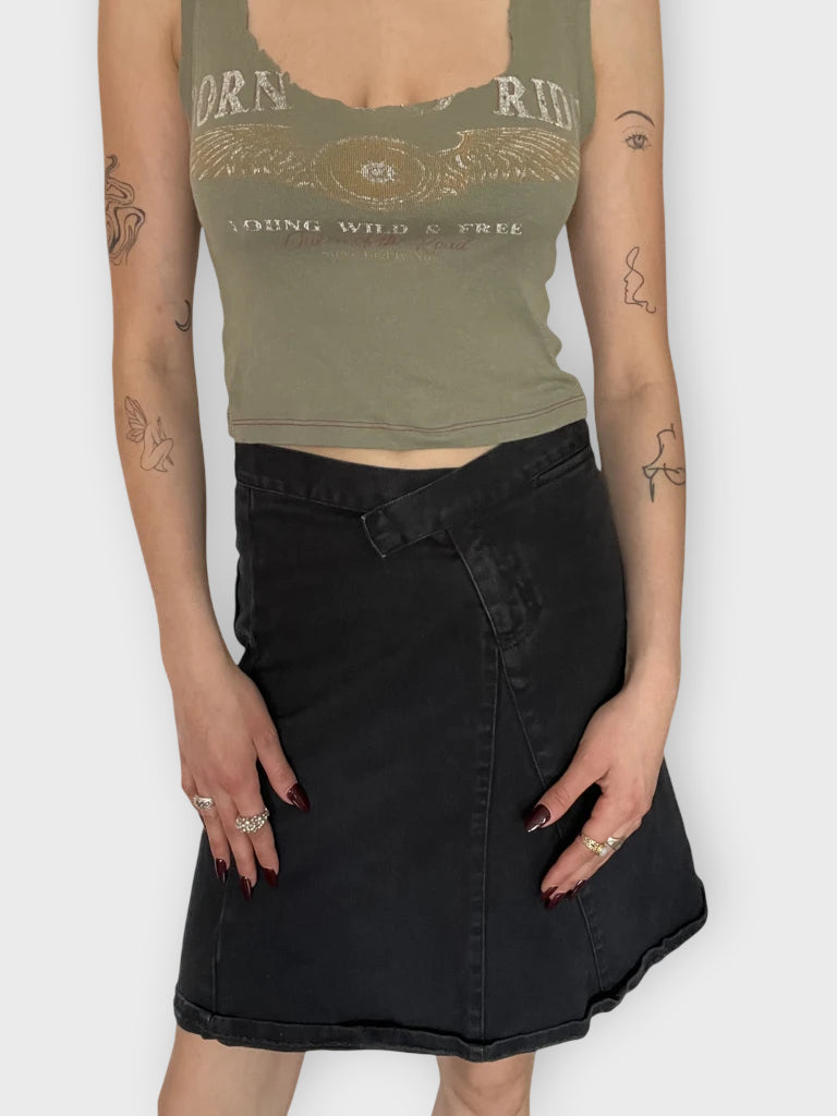 front view, United Colors of Bennetton Dark Blue Midi Skirt, vintage Y2K second hand piece