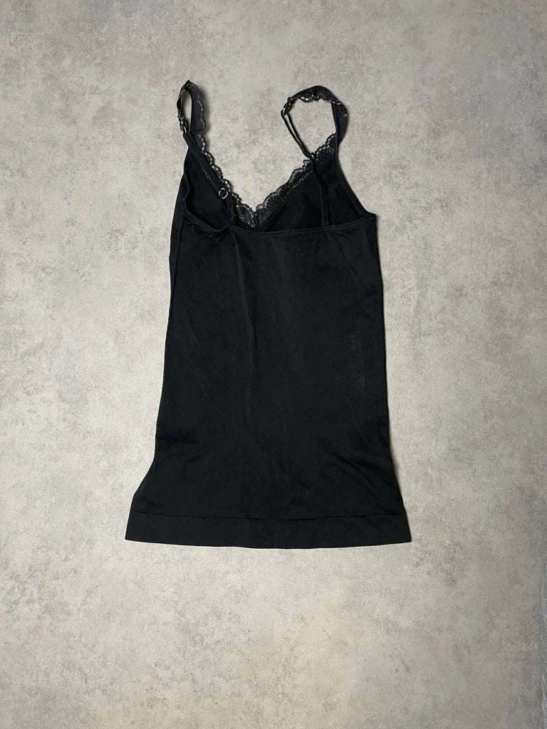 detail view, Black Top, vintage Y2K second hand piece, image 5