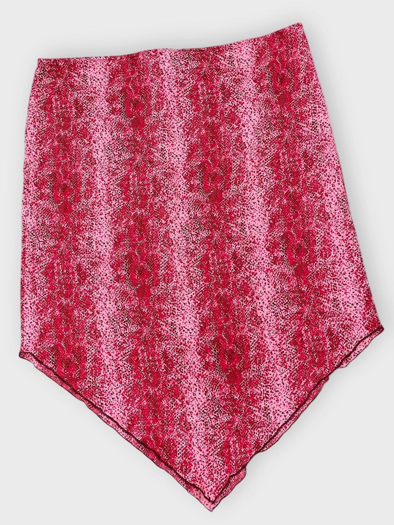 back view, Xhilaration Pink midi skirt with feminine flow by X Hilaration, vintage Y2K second hand piece