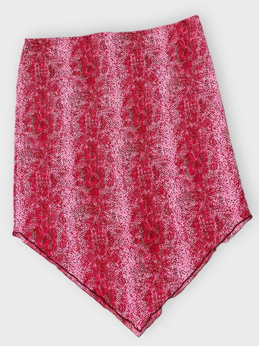 back view, Xhilaration Pink midi skirt with feminine flow by X Hilaration, vintage Y2K second hand piece