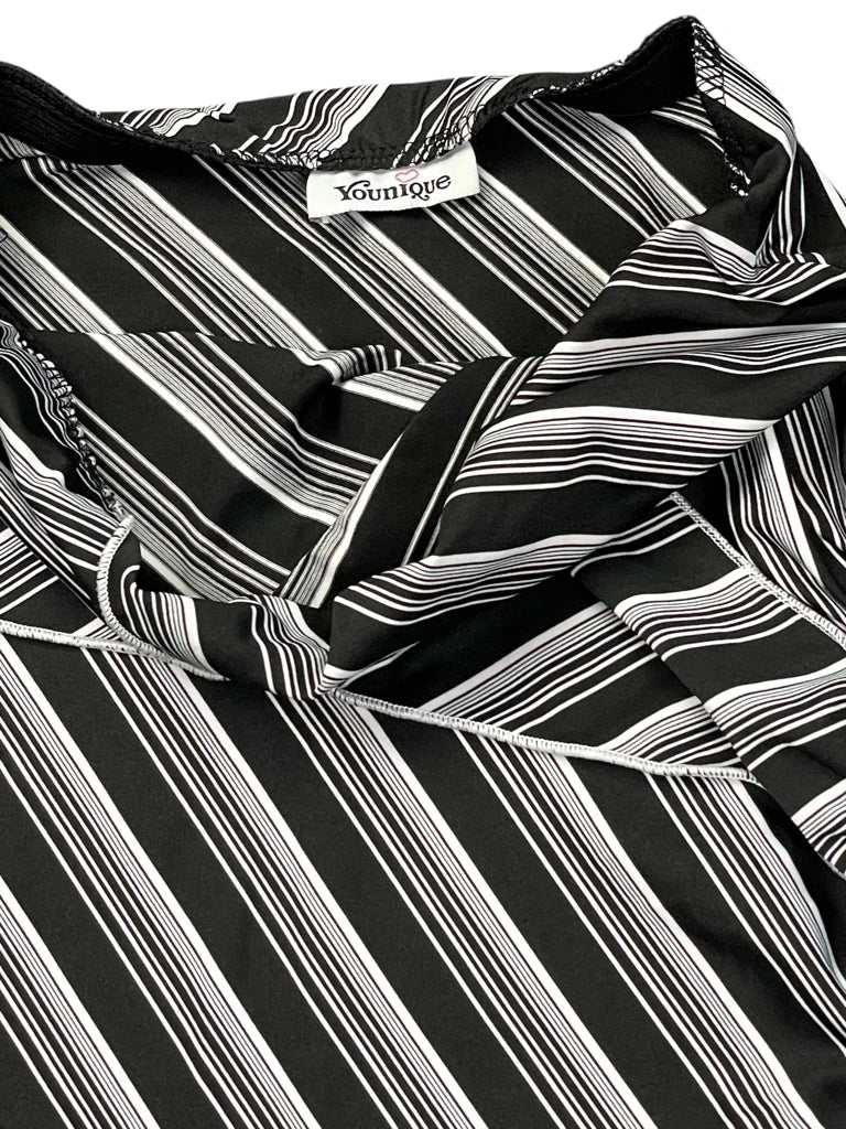 detail view, Youniqe Black Asymmetric Skirt, vintage Y2K second hand piece