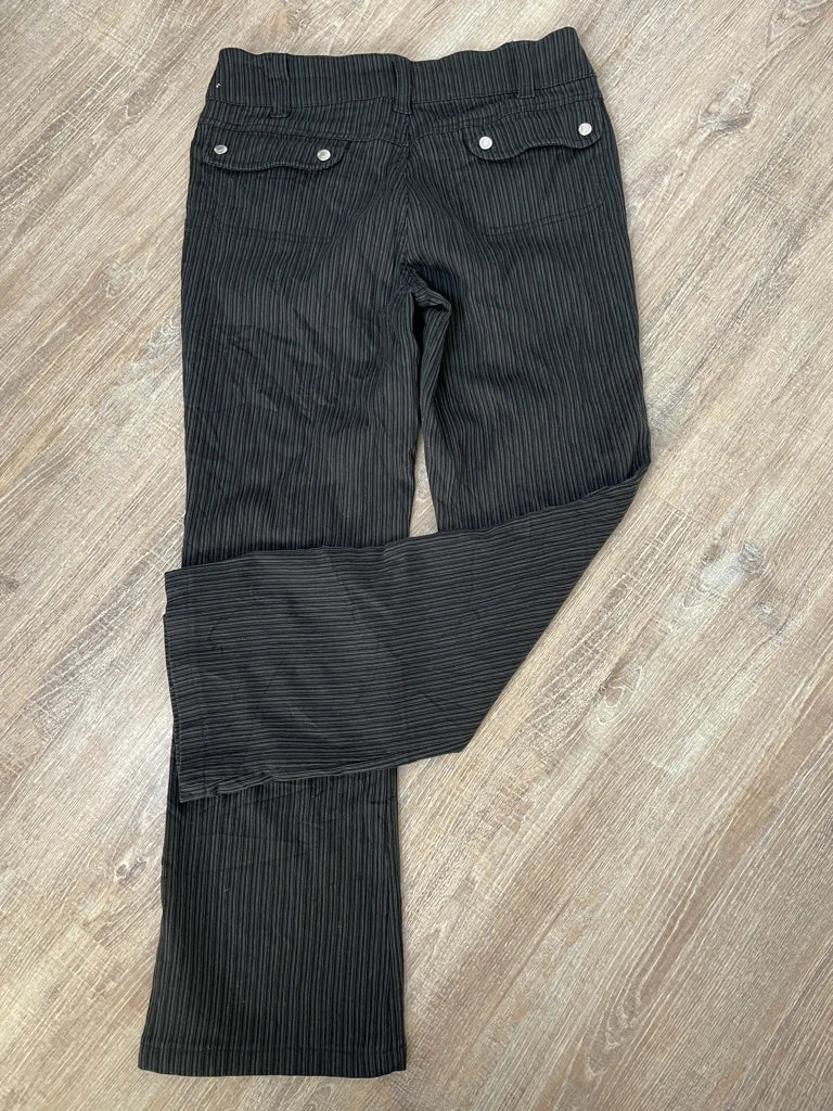 detail view, R. Jeans Striped Pants, vintage Y2K second hand piece, image 4