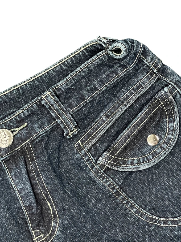 detail view, Crown Embroidered Dark Wash Denim Hotpants, vintage Y2K second hand piece, image 5