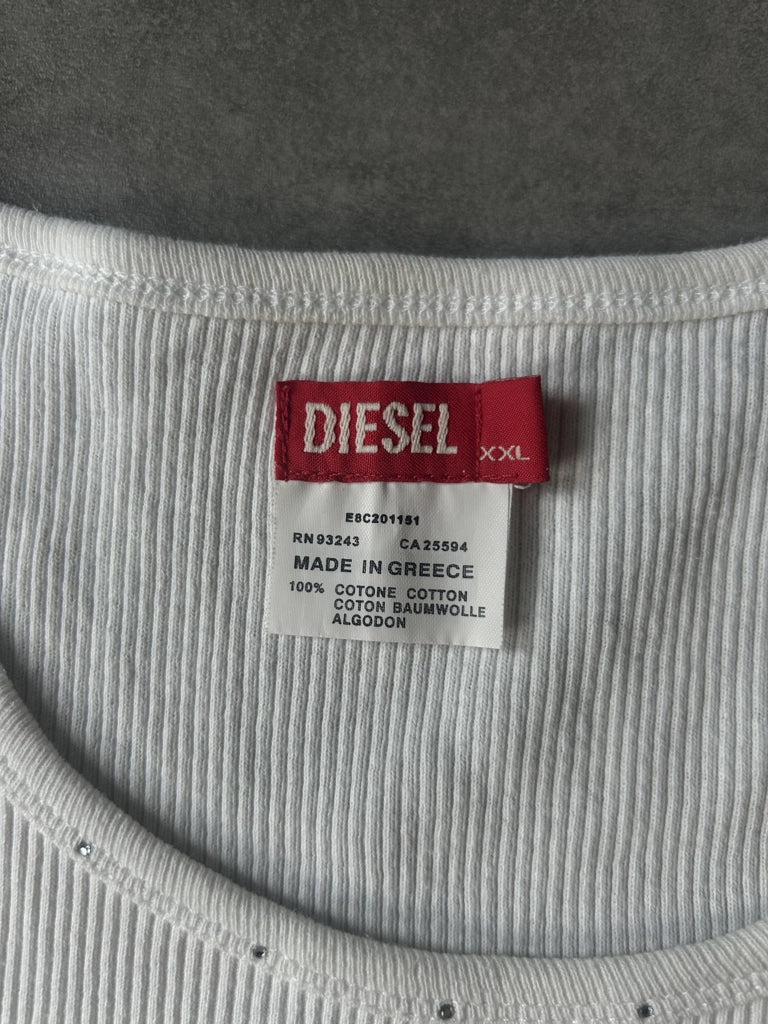 Y2K Sporty White Top (XXL)