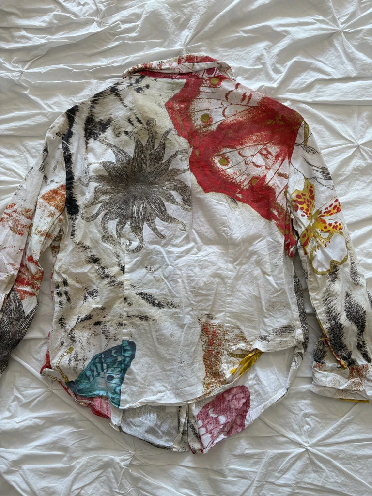 detail view, Just Cavalli Vibrant Button-Down Top, vintage Y2K second hand piece, image 4