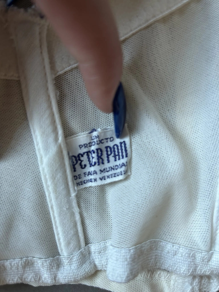 detail view, Peter Pan Y2K White Corset Top, vintage Y2K second hand piece