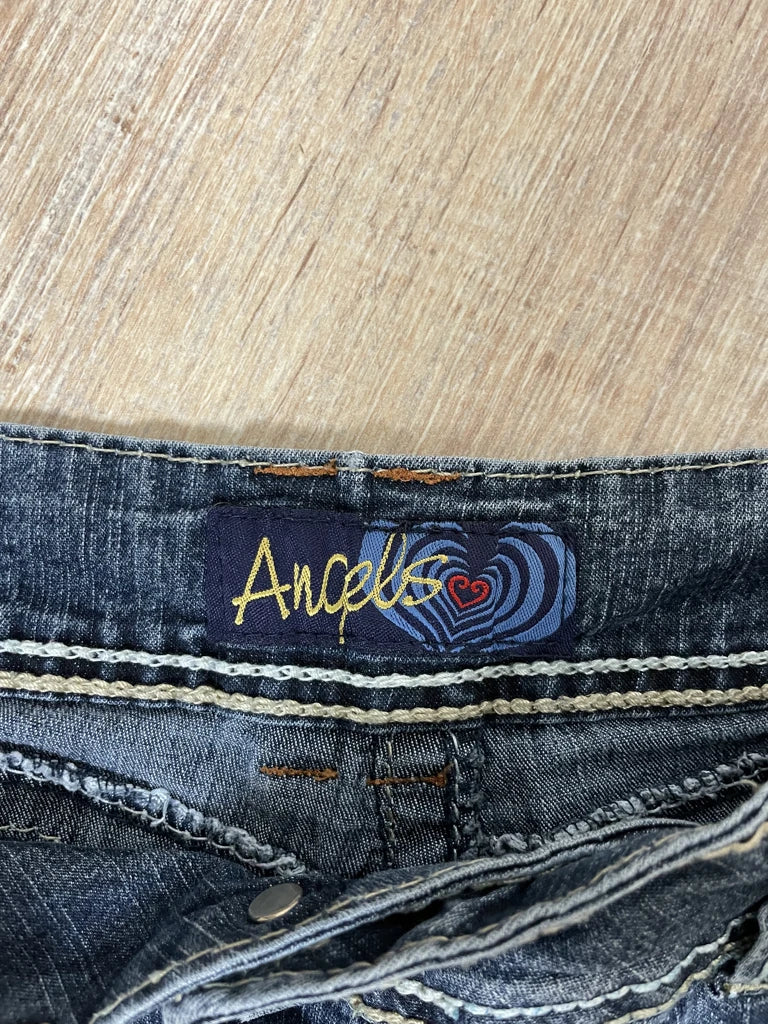 detail view, Angels Flared Pants, vintage Y2K second hand piece, image 5