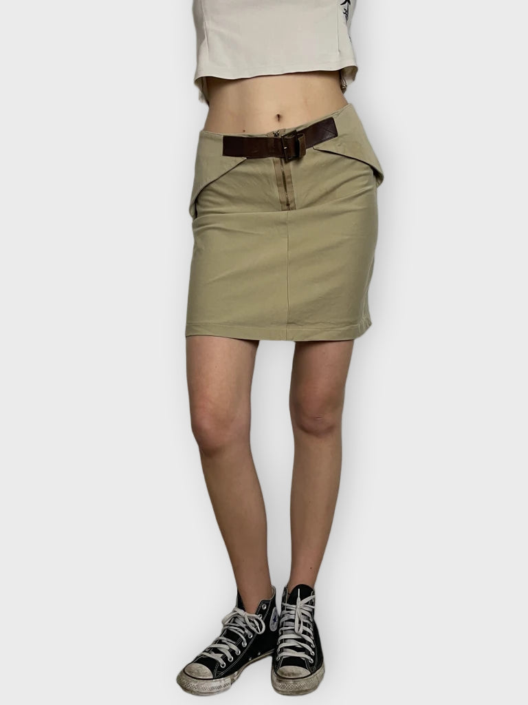 front view, Crist Inaffe? Skirt with Belt, vintage Y2K second hand piece
