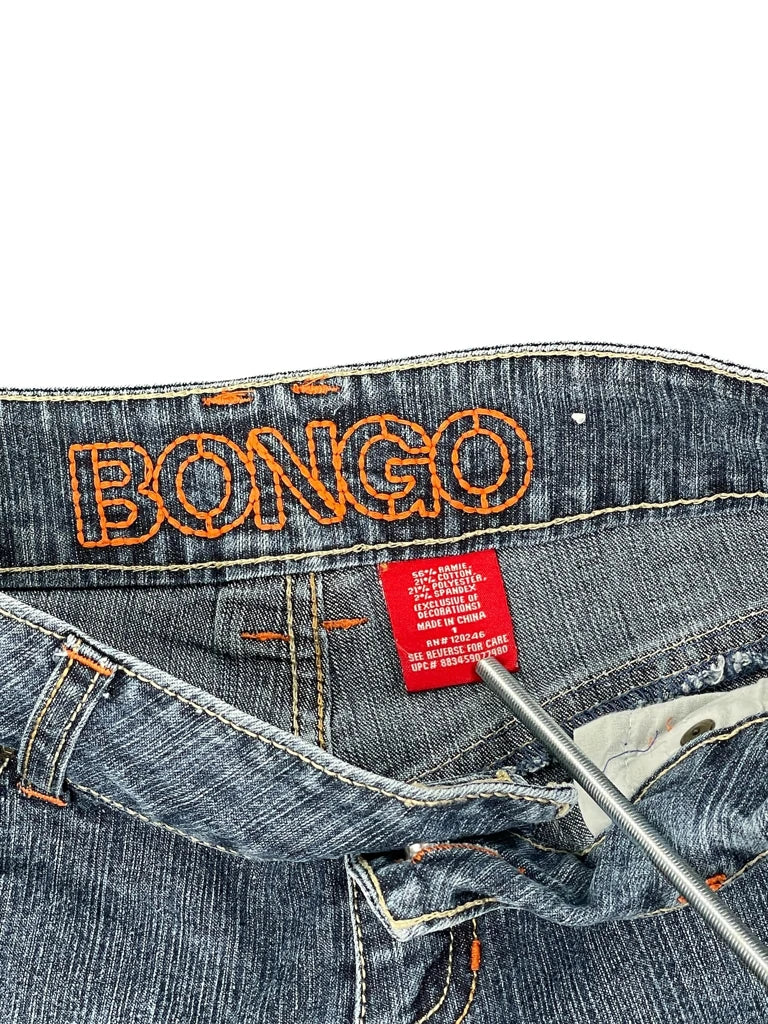 detail view, Bongo Blue Vintage Denim Hotpants, vintage Y2K second hand piece