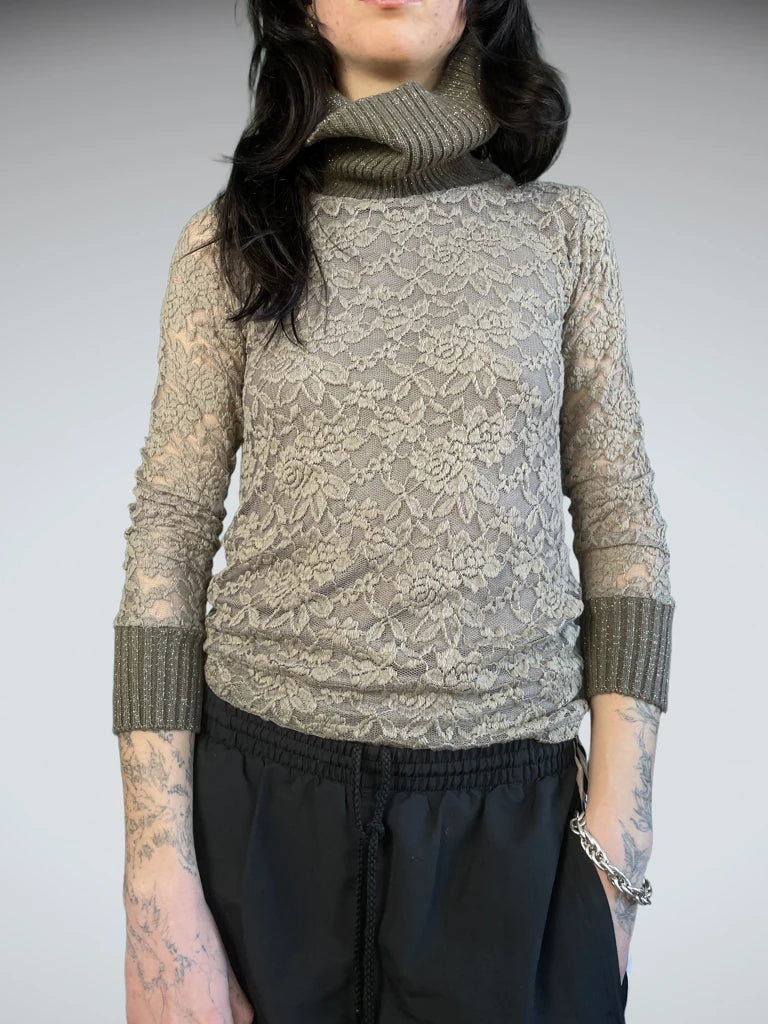 front view, Long Sleeve Shirt, vintage Y2K second hand piece