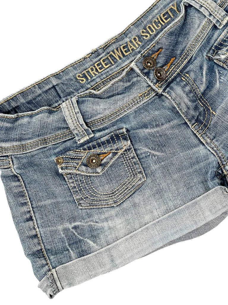 detail view, Streetwear Society pocket style denim hotpants, vintage Y2K second hand piece, image 6