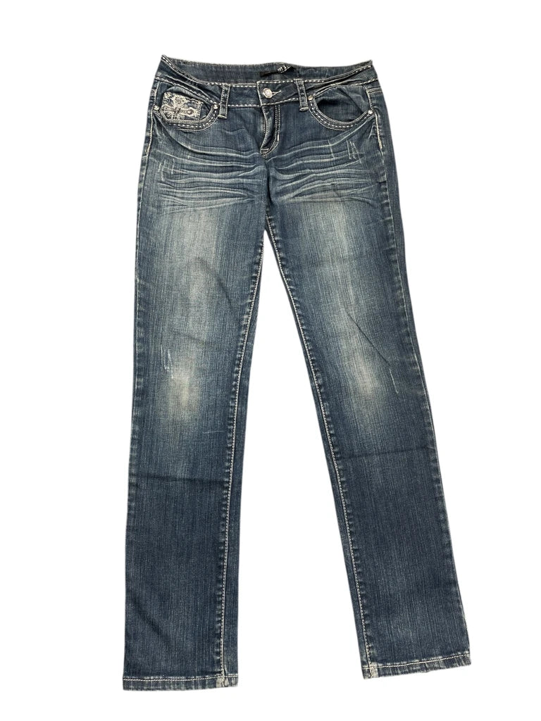back view, Seduction Fd Light Wash Straight-Leg Jeans with Studded Pockets, vintage Y2K second hand piece