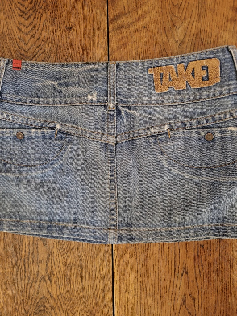 Denim skirt