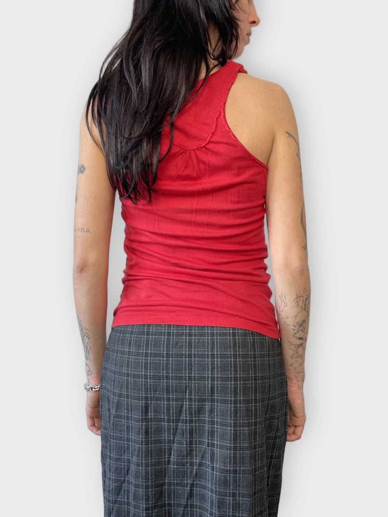 back view, Red Tank Top, vintage Y2K second hand piece