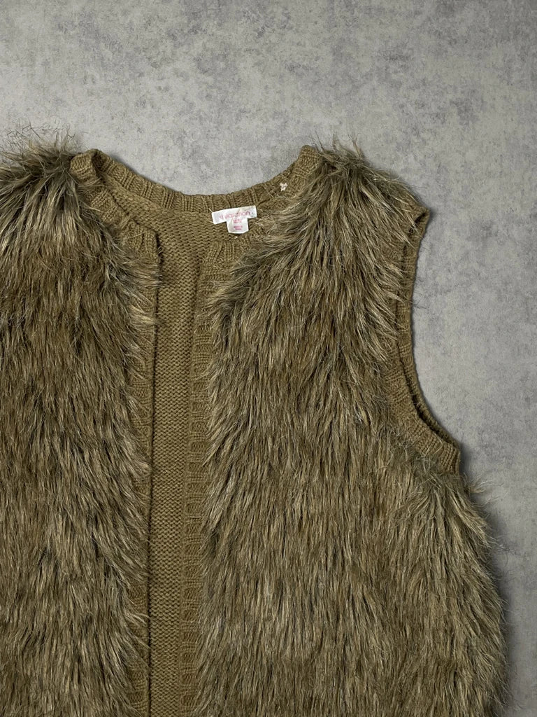 detail view, Xhilaration Fur Gilet, vintage Y2K second hand piece, image 4