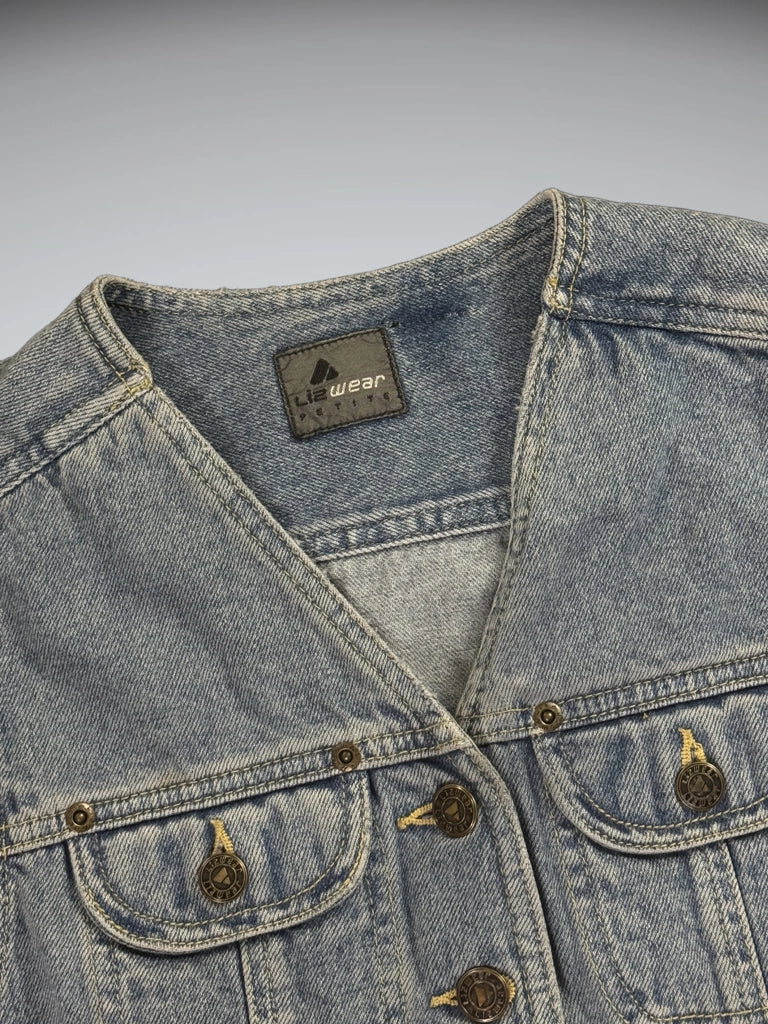 detail view, Liz Wear Light Blue Vintage Denim Vest Women, vintage Y2K second hand piece, image 4