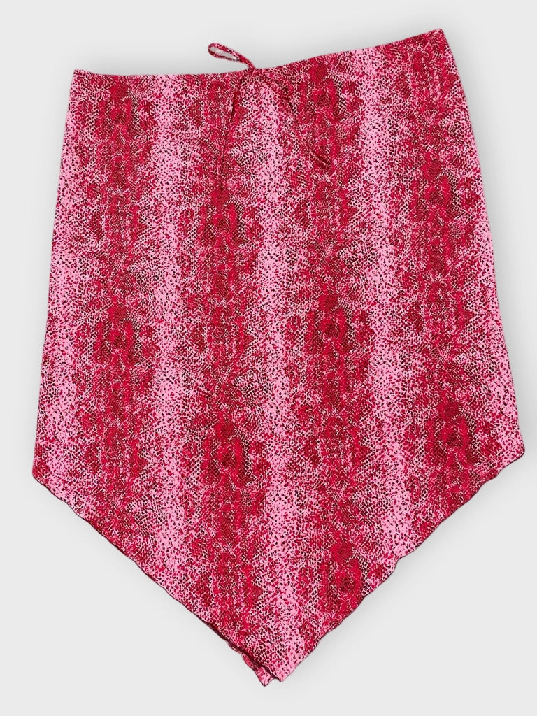 front view, Xhilaration Pink midi skirt with feminine flow by X Hilaration, vintage Y2K second hand piece