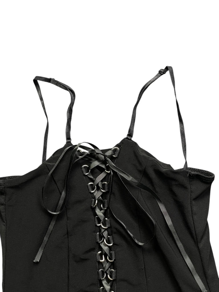 detail view, Twenty One Minimalist Black Structured Top, vintage Y2K second hand piece, image 4