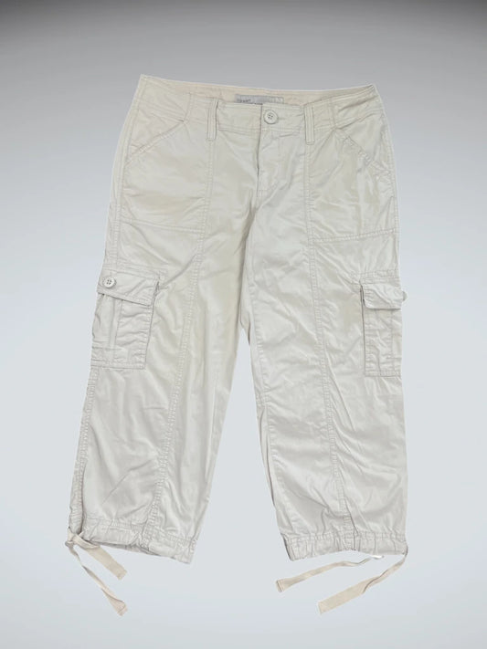 front view, Old Navy White Wide-Leg Cargo Pants, vintage Y2K second hand piece