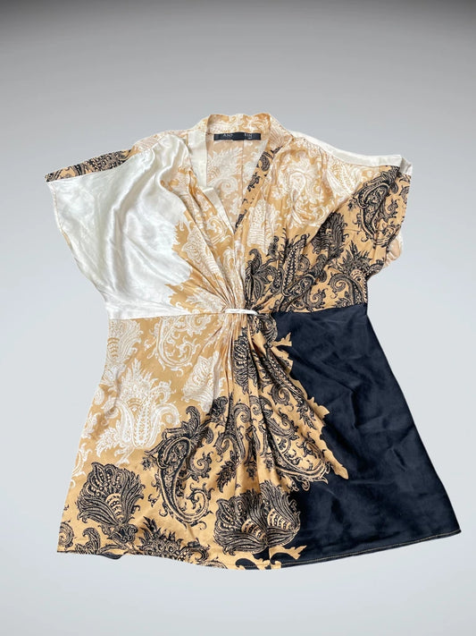 front view, Anne Klein Baroque Gold Paisley Tunic, vintage Y2K second hand piece