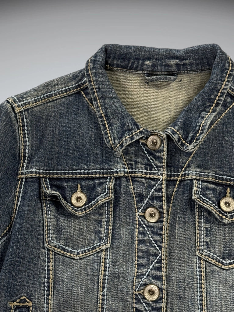 detail view, Maurices Blue Classic Denim Jacket Women, vintage Y2K second hand piece, image 7