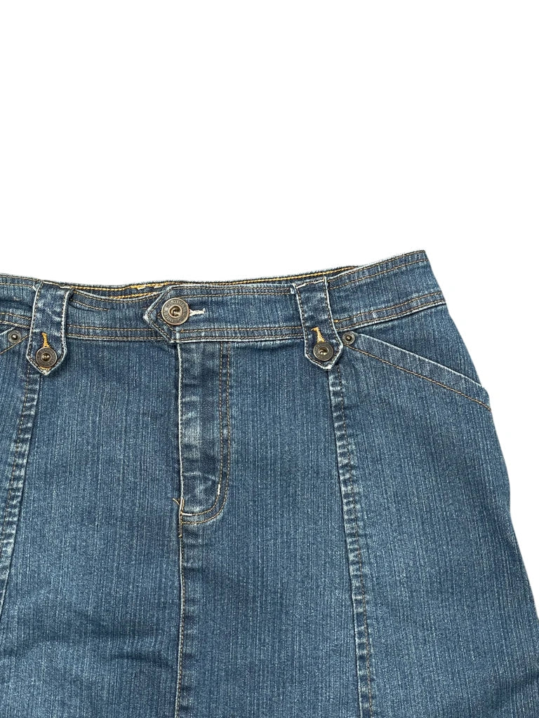 Medium Wash Denim Skirt with Flared Hem (M)