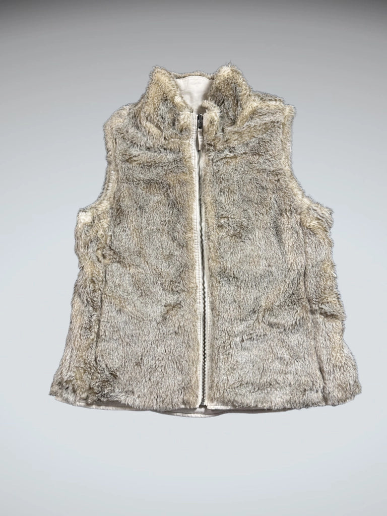 back view, Vintage Beige Faux Fur Vest Women, vintage Y2K second hand piece