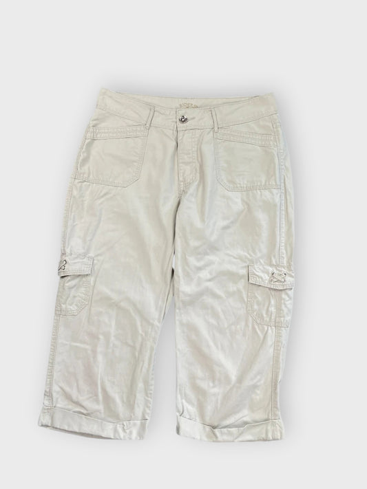 front view, Riders Beige Capri Cargo Pants, vintage Y2K second hand piece