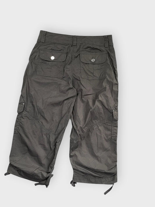 back view, Style & Co Black Cargo Shorts, vintage Y2K second hand piece