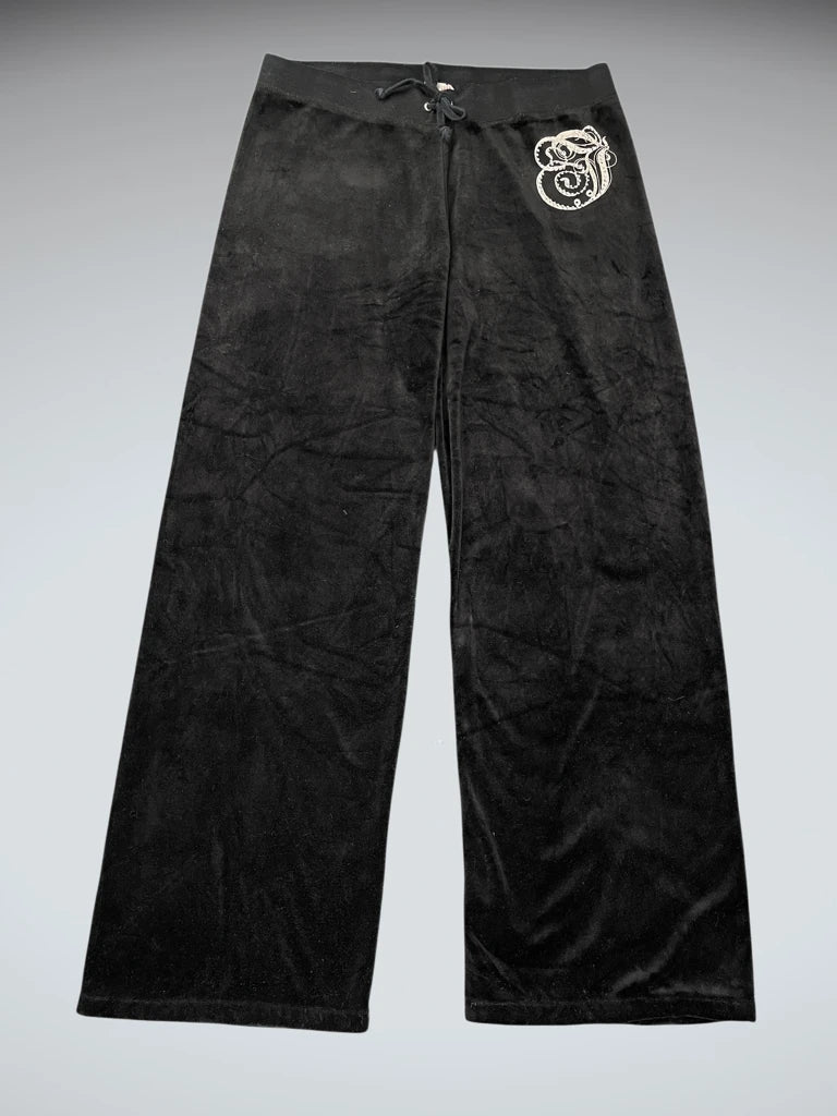 front view, Juicy Coutoure Juicy Couture Black Velour Jogging Pants, vintage Y2K second hand piece