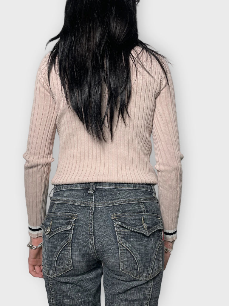 back view, Mdrn Pastel Pink Jumper, vintage Y2K second hand piece