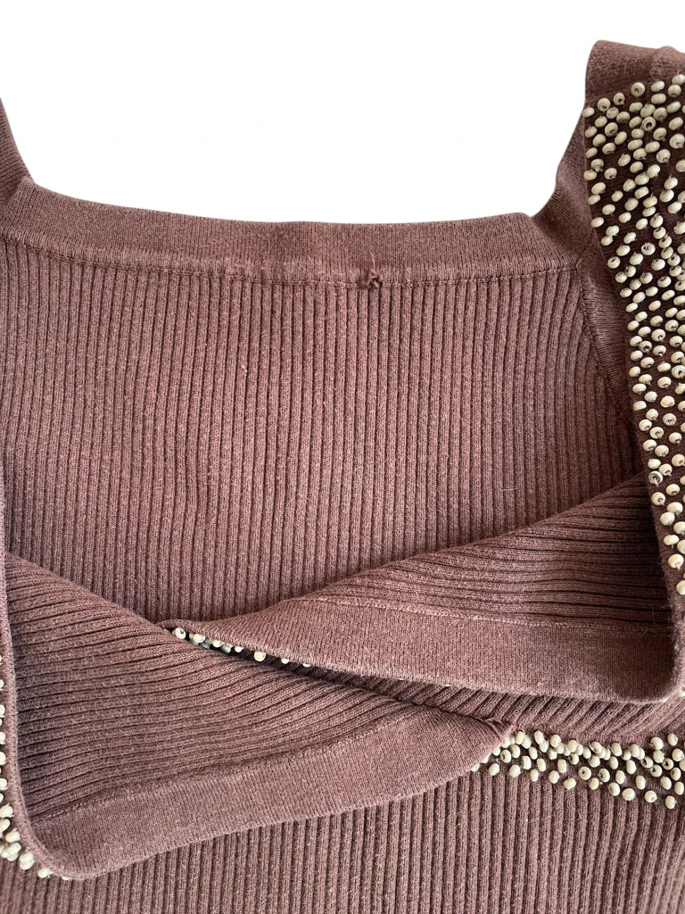 detail view, stud spell – ribbed knit top, vintage Y2K second hand piece, image 4