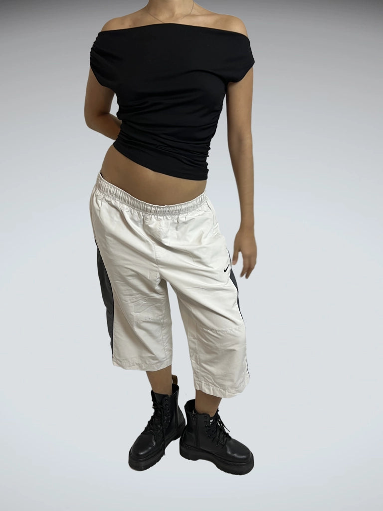 Nike Y2K 3/4 Track Pants in Charcoal Grey (L)