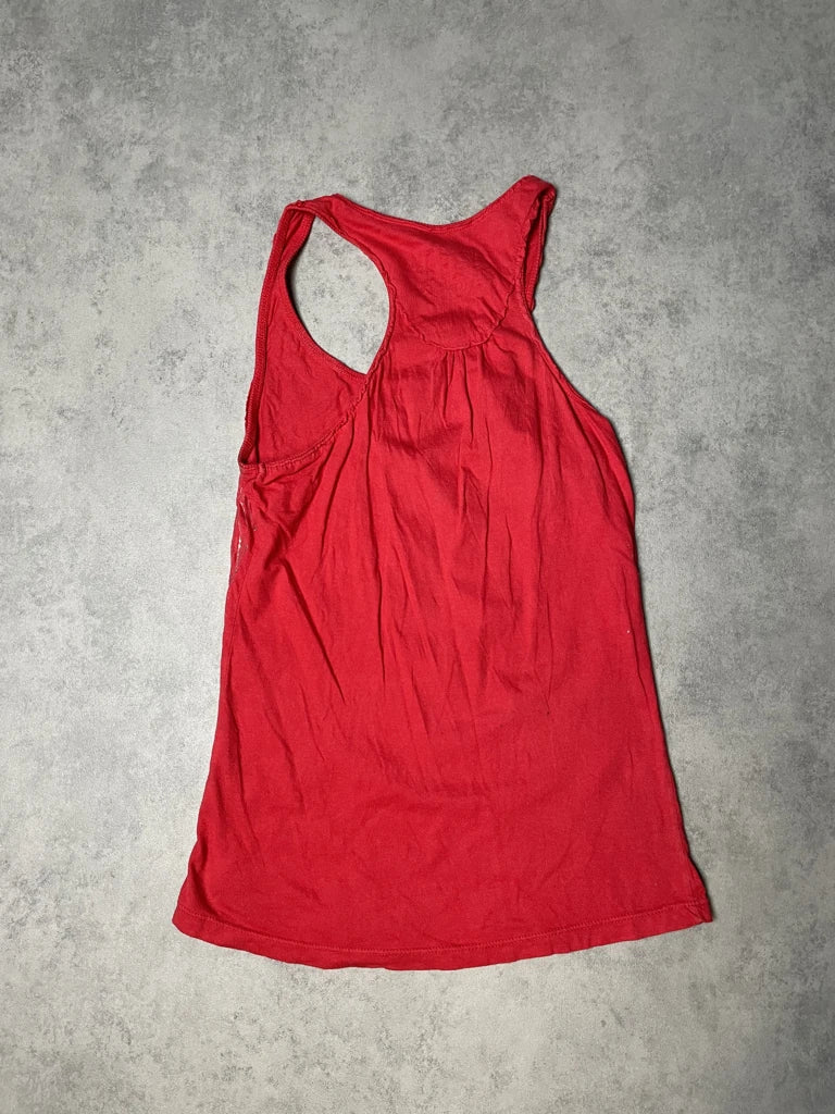 detail view, Red Tank Top, vintage Y2K second hand piece, image 5