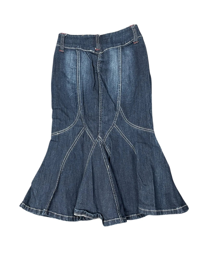 back view, Candie's Candies Dark Washed Denim Skirt, vintage Y2K second hand piece