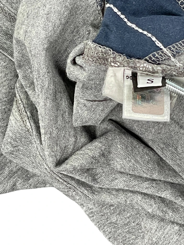 detail view, D&G Grey Navy Argyle Polo Shirt, vintage Y2K second hand piece