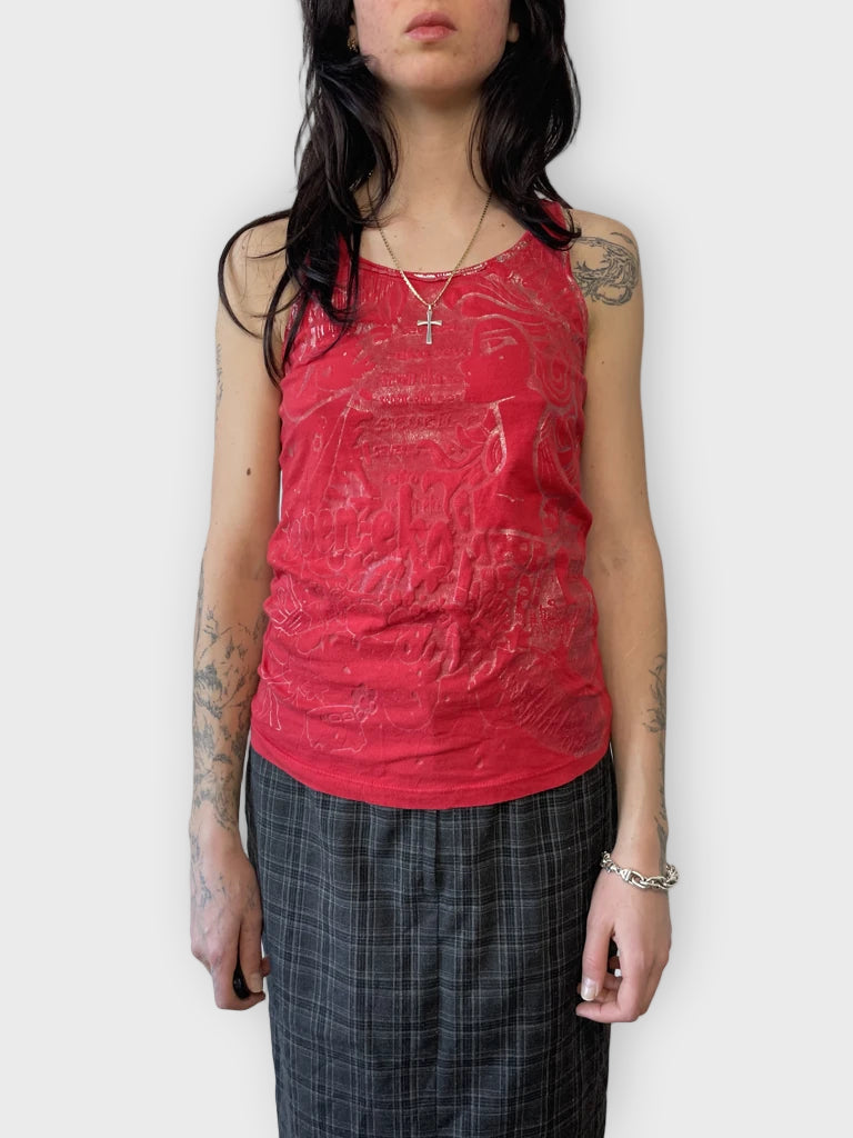 front view, Red Tank Top, vintage Y2K second hand piece