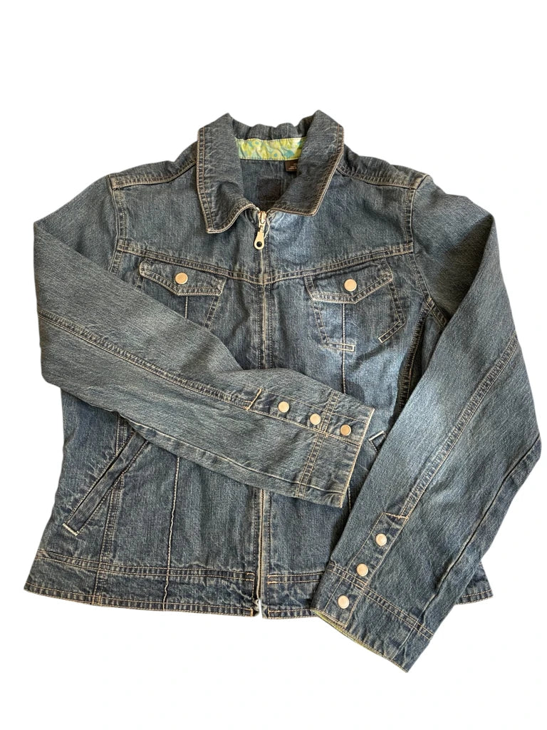 detail view, raw classic – 2000s denim jacket, vintage Y2K second hand piece