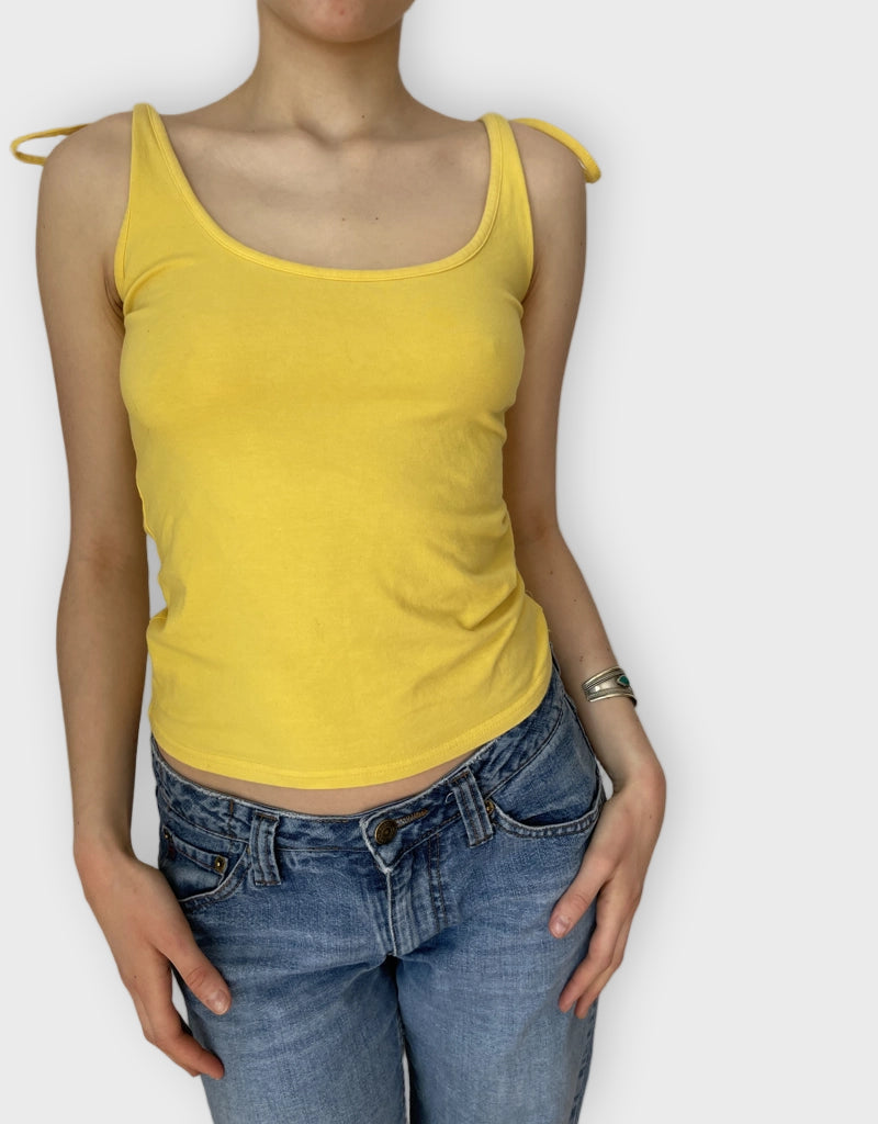 front view, Colza Sunny Tie-Shoulder Vintage Cami Top, vintage Y2K second hand piece