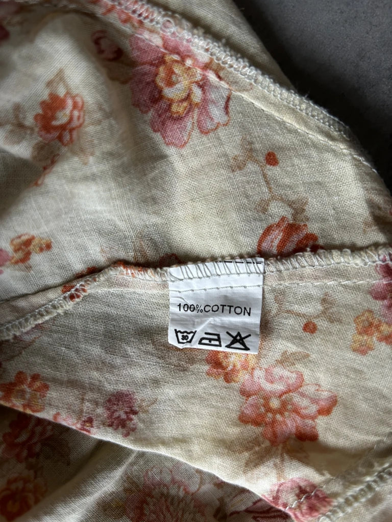 detail view, Louise FD Y2K Halter Top, vintage Y2K second hand piece, image 4