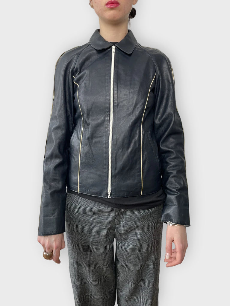 front view, Greta Beck Leather Jacket, vintage Y2K second hand piece