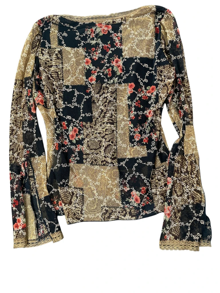 detail view, Earthtone Floral V-Neck Boho Blouse, vintage Y2K second hand piece, image 4
