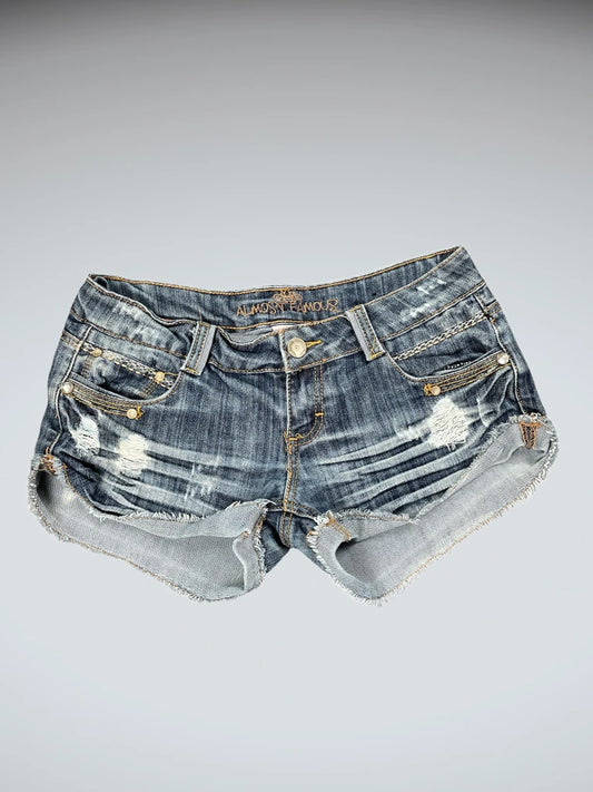 front view, Almost Famous Mid Blue Distressed Denim Hotpants, vintage Y2K second hand piece