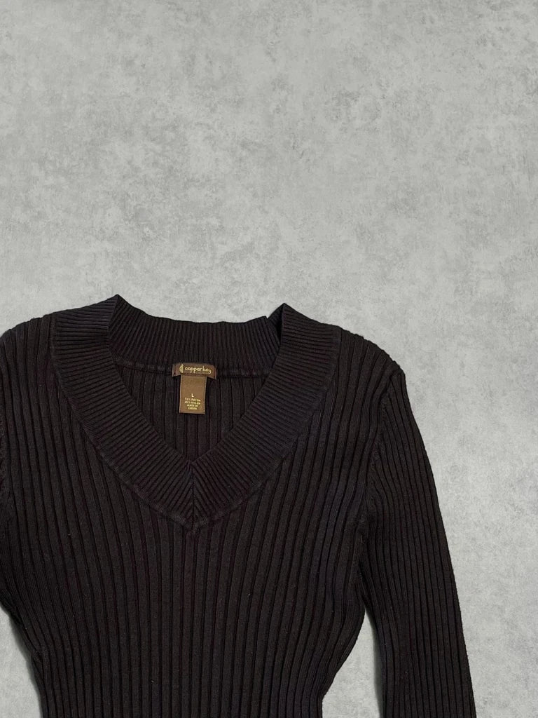 detail view, Copper Key Brown V-Neck Jumper, vintage Y2K second hand piece