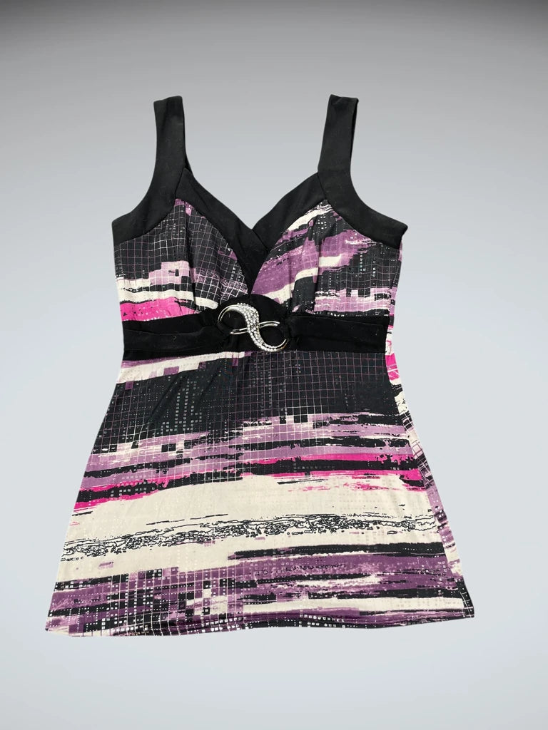 detail view, Belted Graphic Top, vintage Y2K second hand piece
