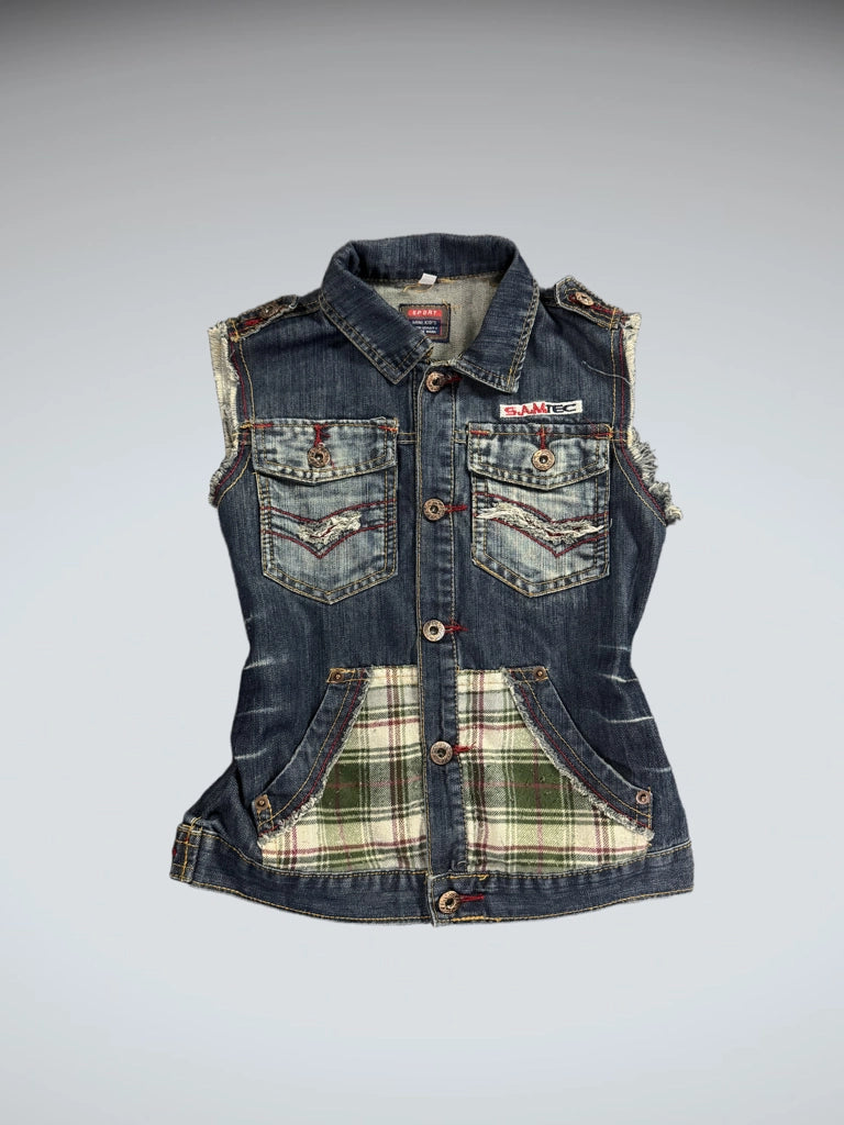front view, Samtec Plaid Patchwork Denim Vest Women, vintage Y2K second hand piece