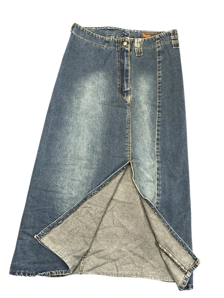 detail view, Tmx Denim Maxi Skirt with Front Slit, vintage Y2K second hand piece, image 6