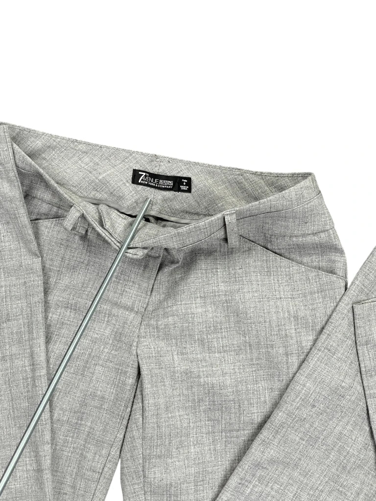detail view, 7Avenue Soft Grey Wide Leg Cargo Pants with Button Detail, vintage Y2K second hand piece, image 4
