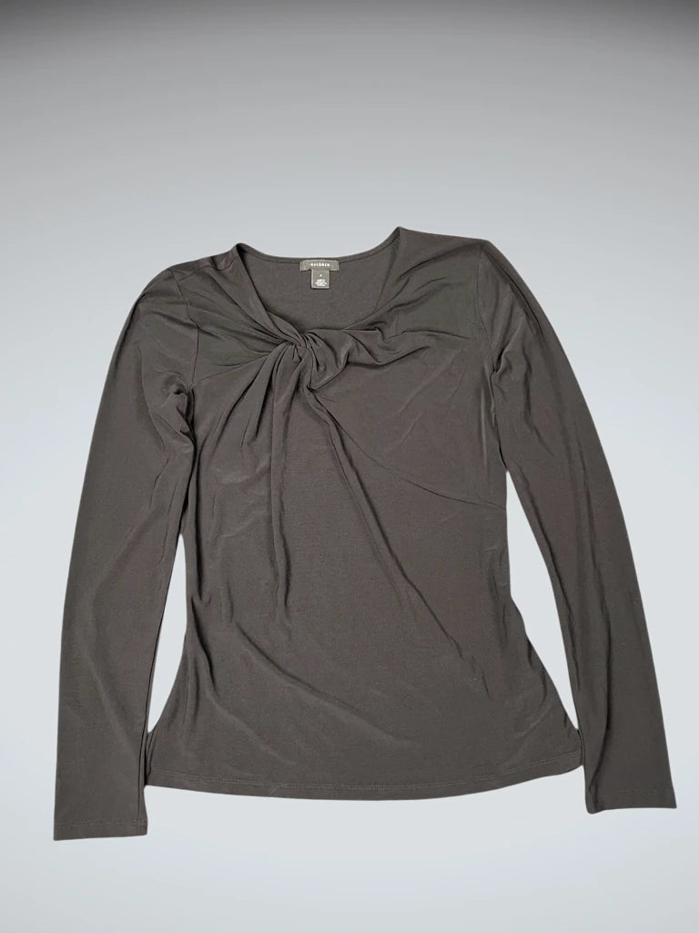 detail view, Halogen Minimal Knot-Front Long Sleeve Top in Black, vintage Y2K second hand piece