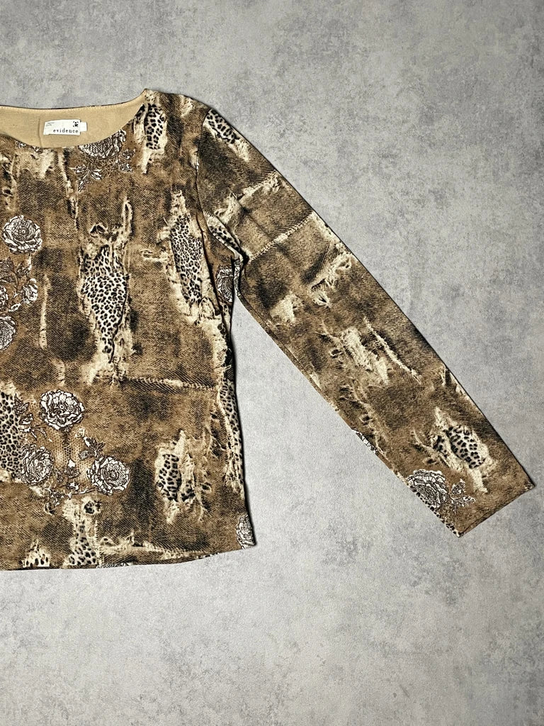 detail view, Evidence Leopard Print Long Sleeve Top, vintage Y2K second hand piece, image 4